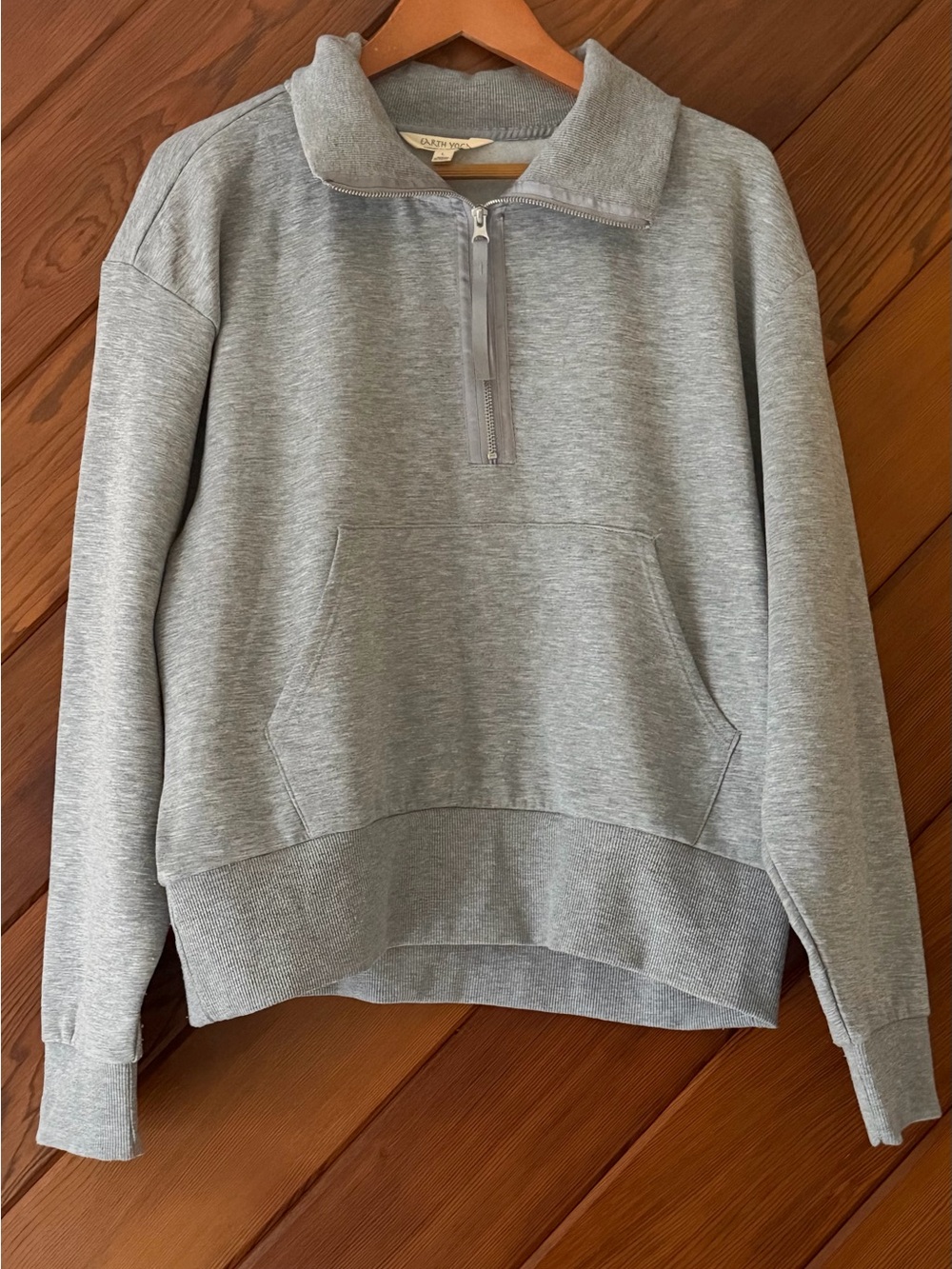 Earth Yoga Quarter Zip Pullover Heather Gray Size L
